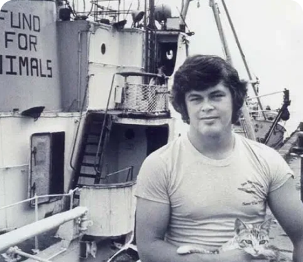 1975
